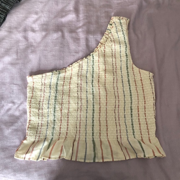 American Eagle One Shoulder Shirt - Picture 2 of 3